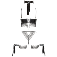 Shaquila set