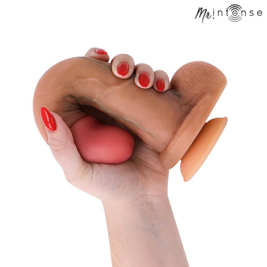 MR INTENSE - GARY L ULTRA-REALISTIC SILICONE COCK WITH TESTICLES 23 CM - Ø- 4.7 CM — zdjęcie 6