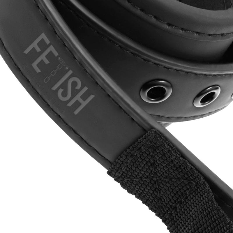 FETISH SUBMISSIVE - NOPRENE LINING HANDCUFFS WITH HANDLE — zdjęcie 7