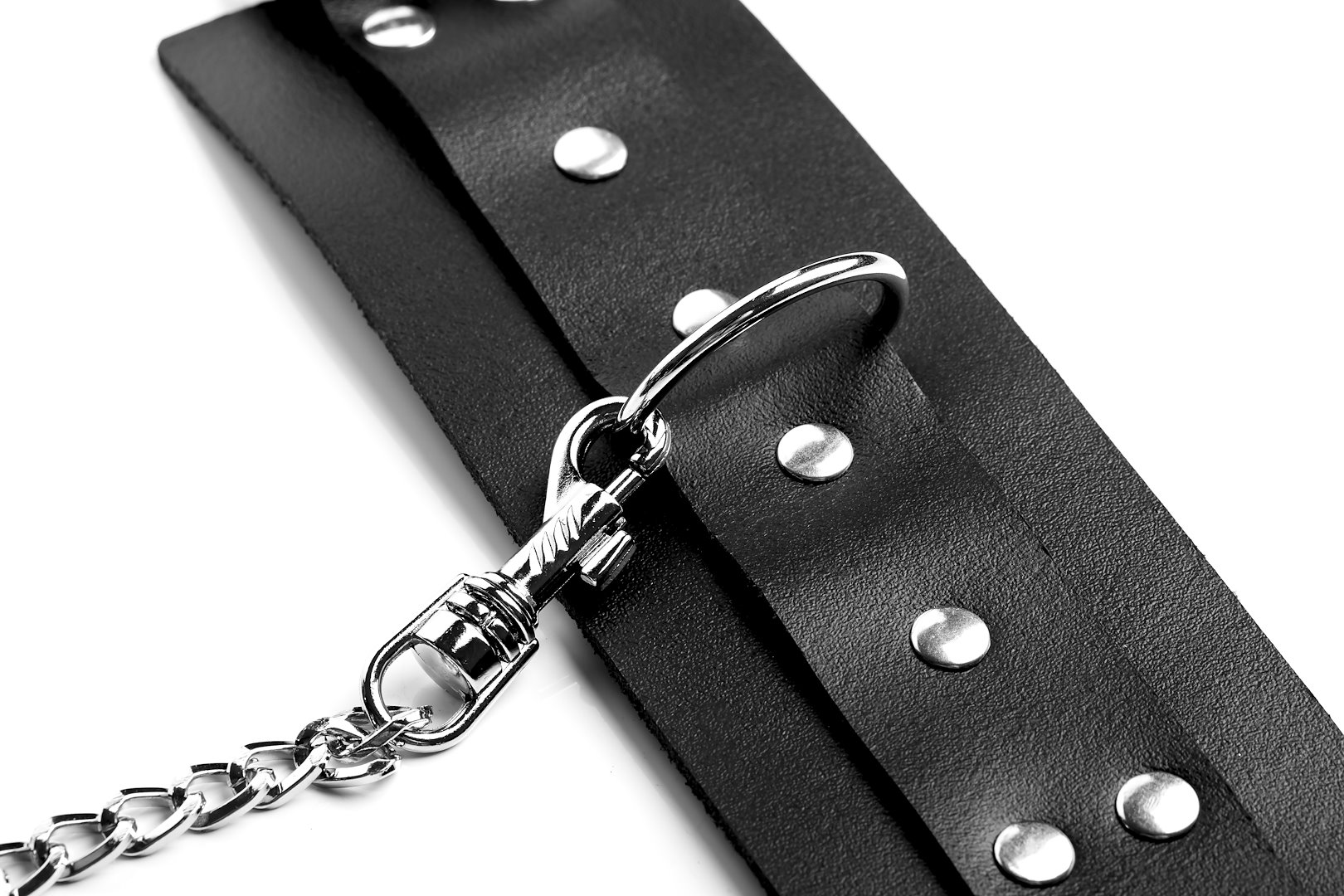 Kajdanki na ręce z łańcuszkiem Temptation — zdjęcie 3