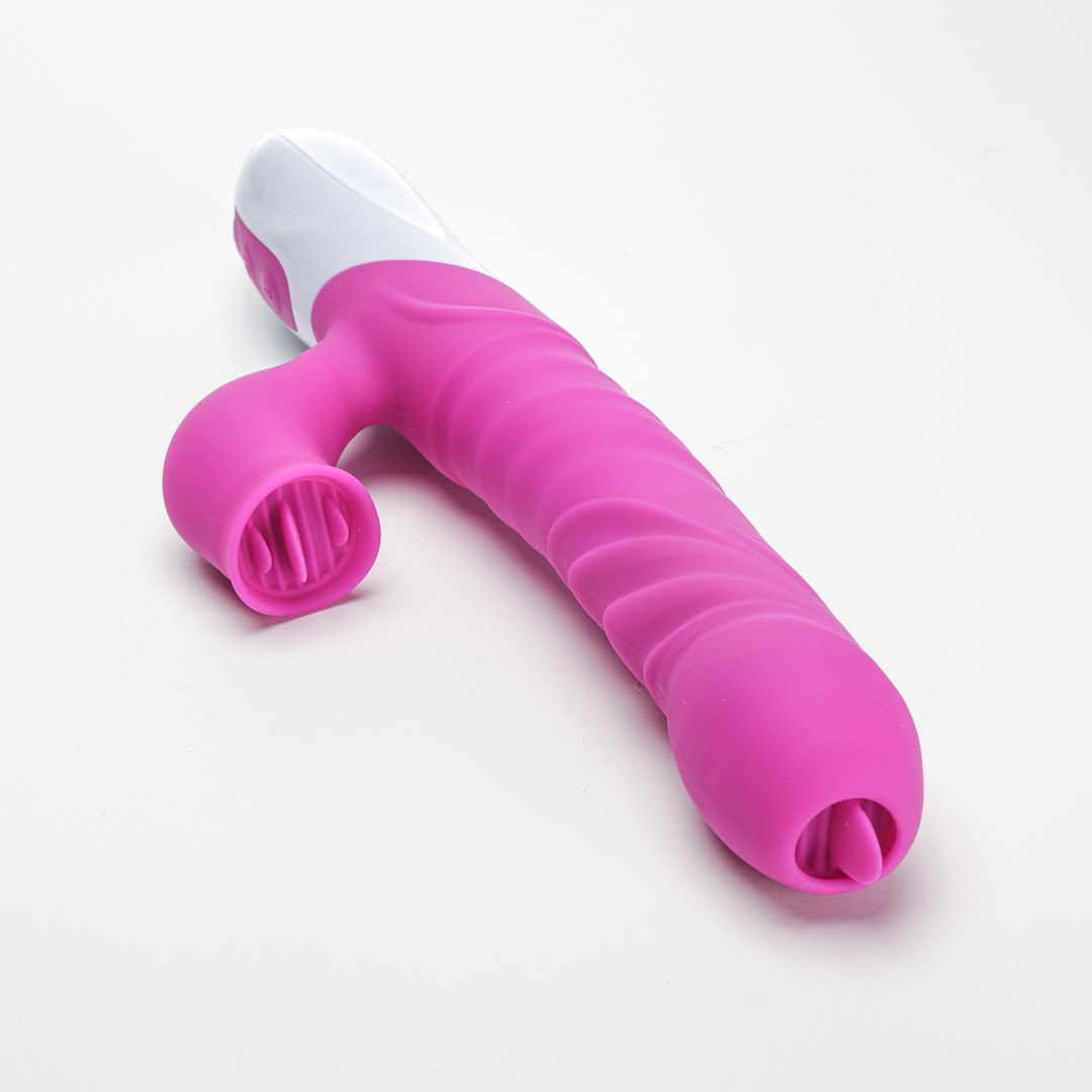 Wibrator Silikonowy Typ Króliczek Ładowany Usb Fioletowy — zdjęcie 2