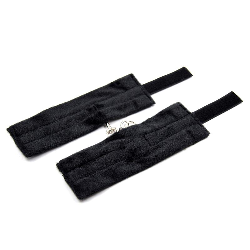 Handcuffs with Velcro with Long Fur Black — zdjęcie 5