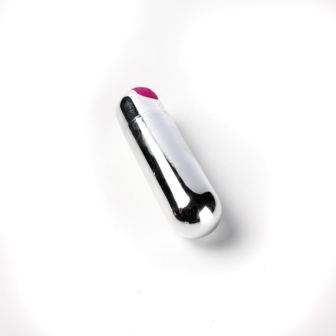 Wibrator Mini Typ Bullet Ładowany Usb Srebrny — zdjęcie 6