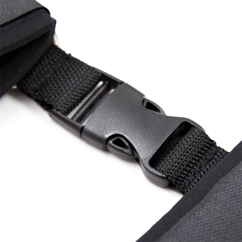 LATETOBED BDSM LINE Neoprene Handcuffs with Veldro Black — zdjęcie 6