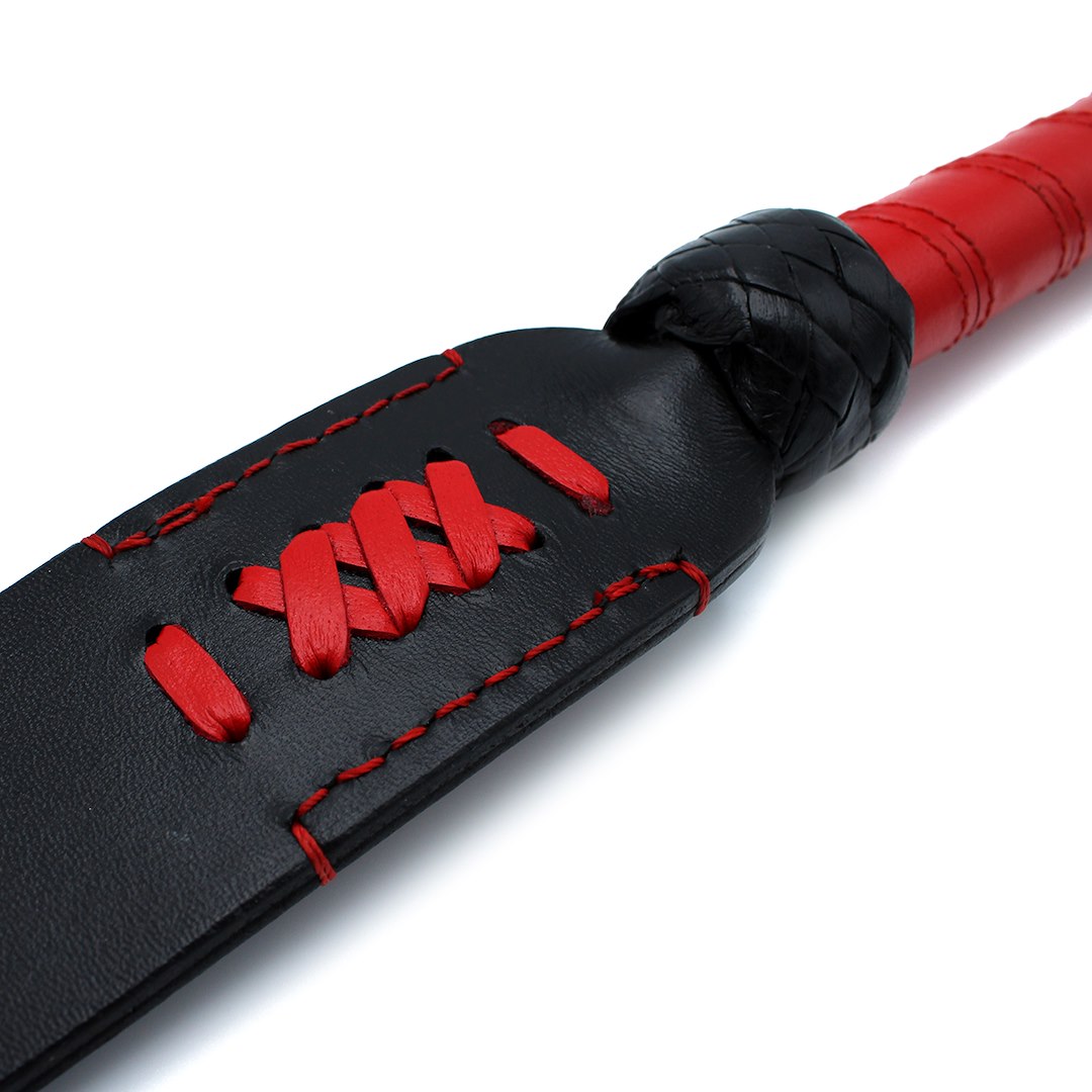 Kiotos Leather Black & Red Leather Long Paddle Whip — zdjęcie 3
