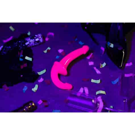 Strapless Strap-On - Glow in the Dark - 6'' / 13,5 cm