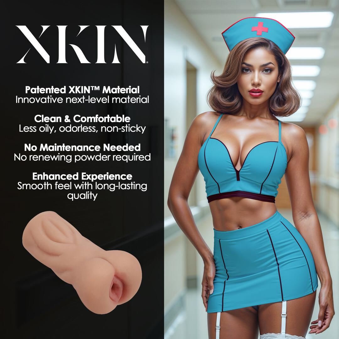 Carreer Girls - Naughty Nurse Trixie Nightshift - TPE Small Masturbator - 130g - Tan — zdjęcie 4